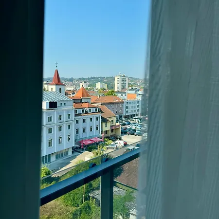 Spacious 80m2 In The Heart Of