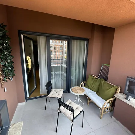 Spacious 80m2 In The Heart Of *