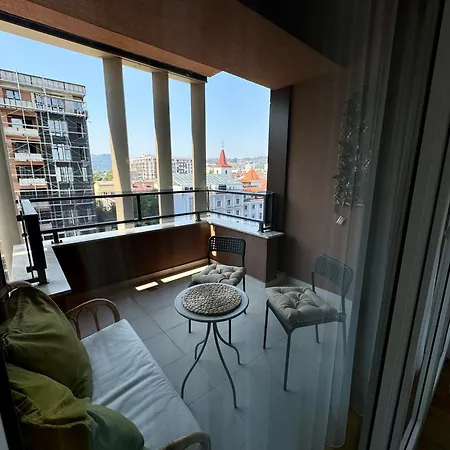 Spacious 80m2 In The Heart Of شقة بانيا لوكا